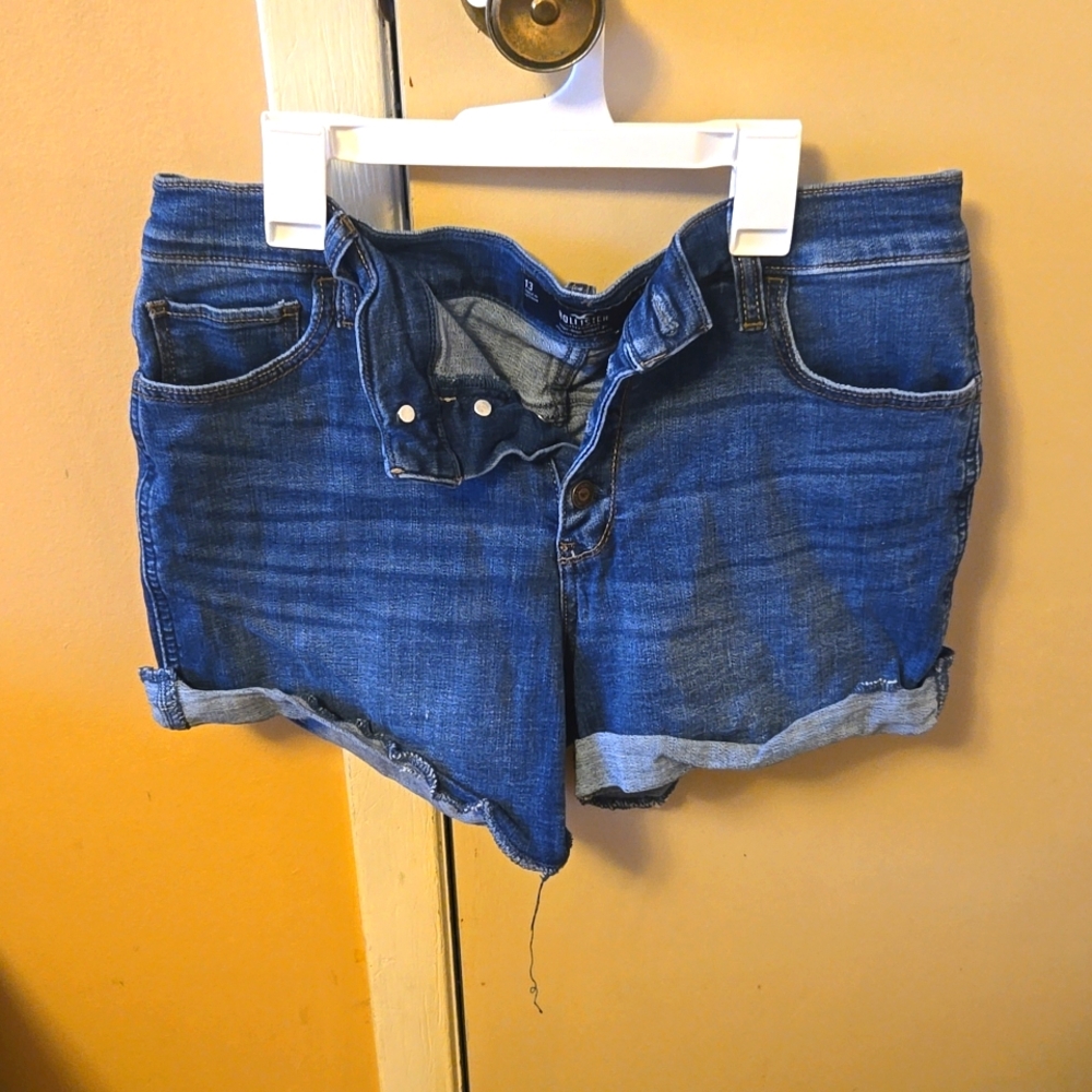 Hollister shorts